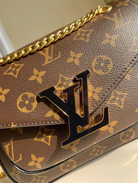 louis vuitton passy bag review